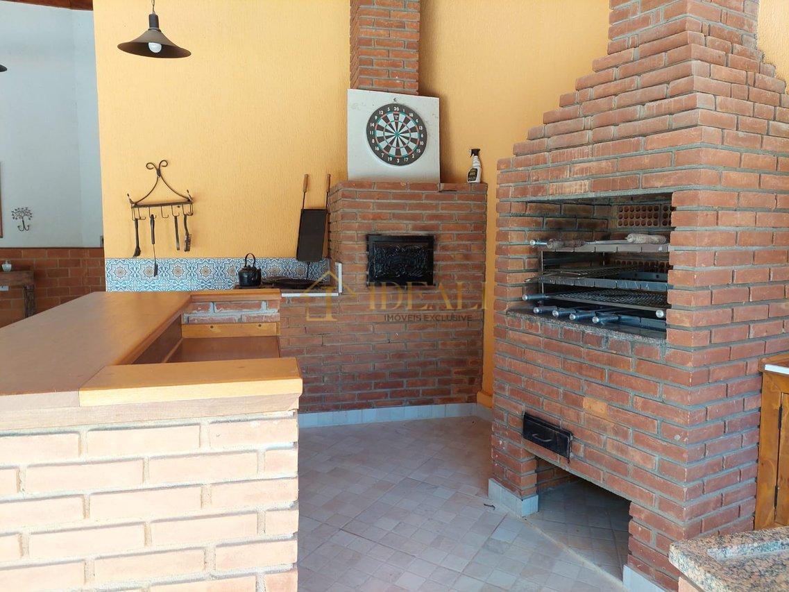 Casa Completa à Venda no Reserva das Hortênsias - Sem Taxa de Condomínio - Mairiporã - 