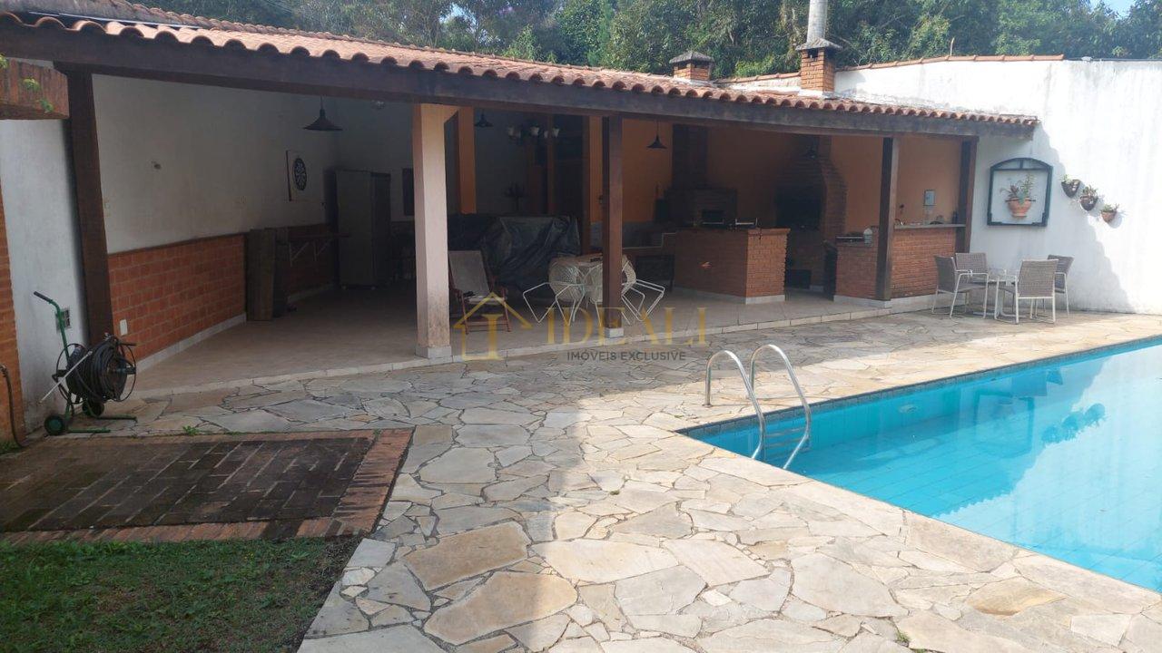 Casa Completa à Venda no Reserva das Hortênsias - Sem Taxa de Condomínio - Mairiporã - 