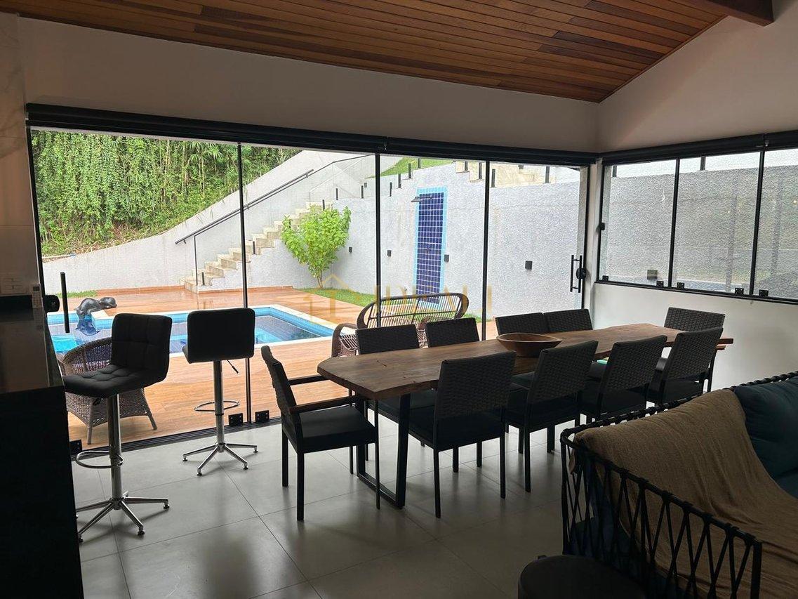 Casa incrível à venda no condomínio Serra da Estrela Atibaia-SP  - Atibaia - 