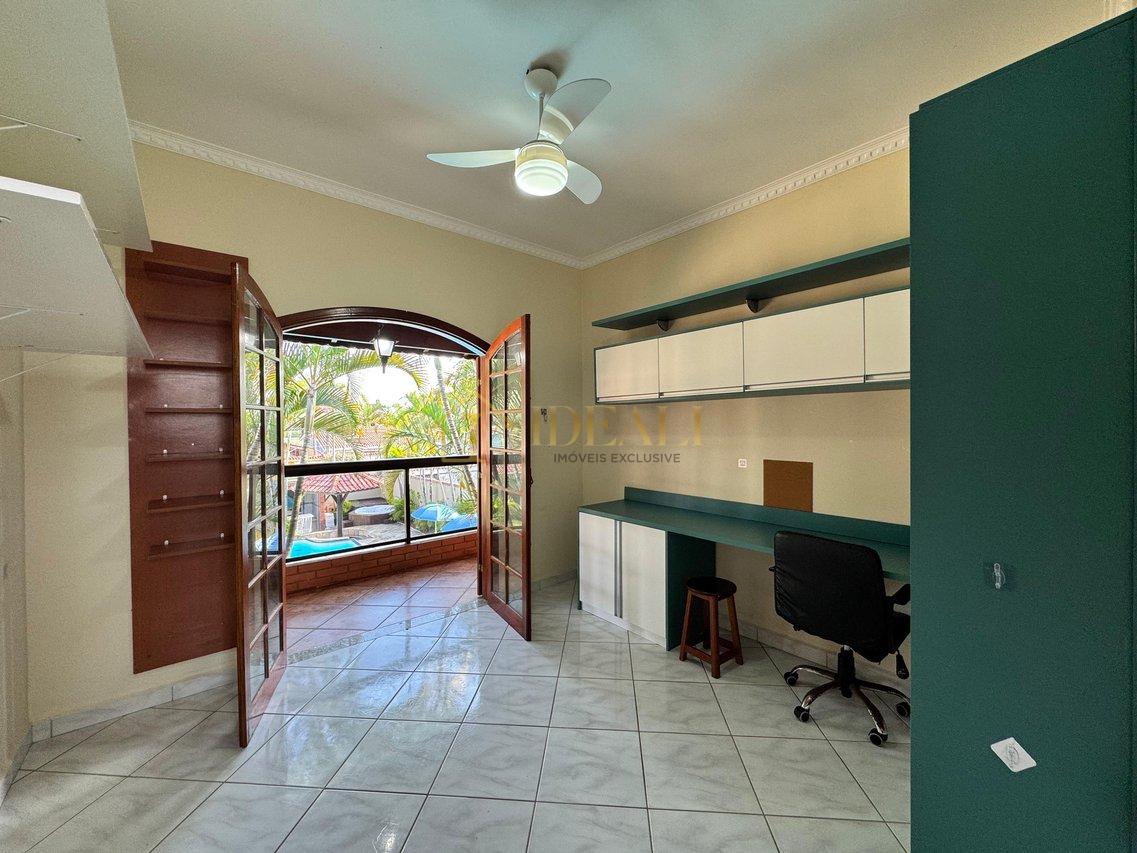 LINDA CASA EM PRAIA GRANDE - Praia Grande - 