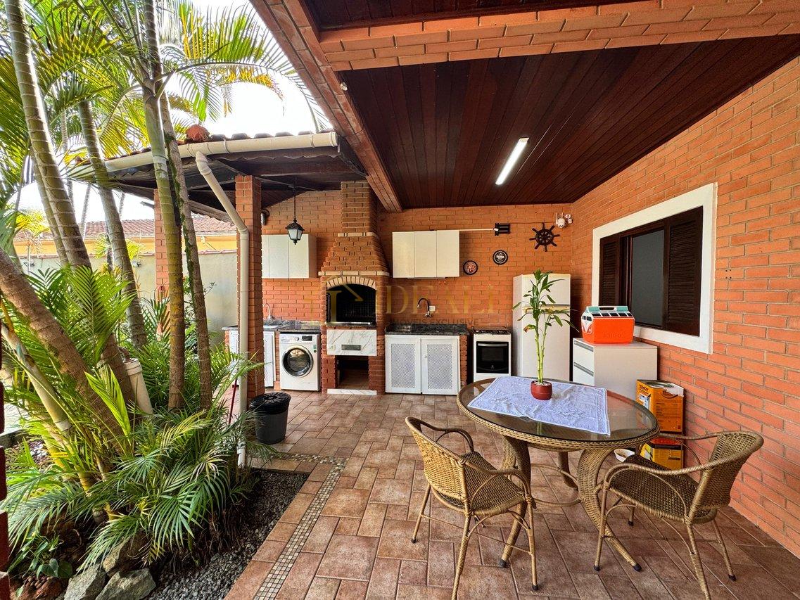 LINDA CASA EM PRAIA GRANDE - Praia Grande - 