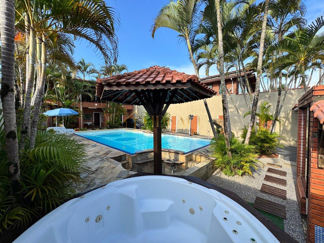 LINDA CASA EM PRAIA GRANDE - Praia Grande - 