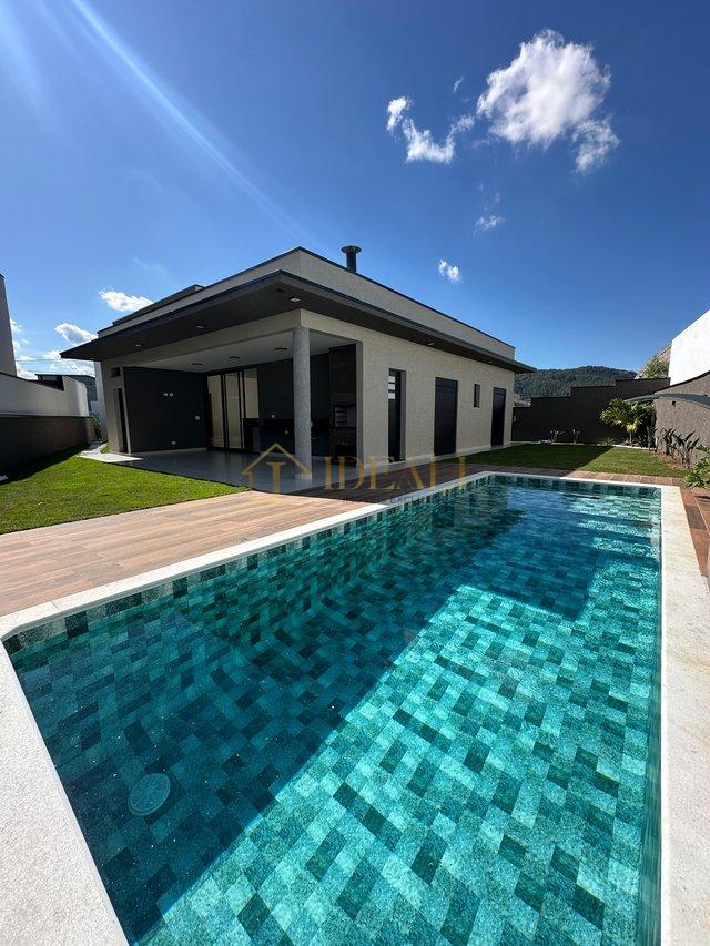 LINDA CASA NO CONDOMINIO TERRAS DE ATIBAIA 2 - Atibaia - 