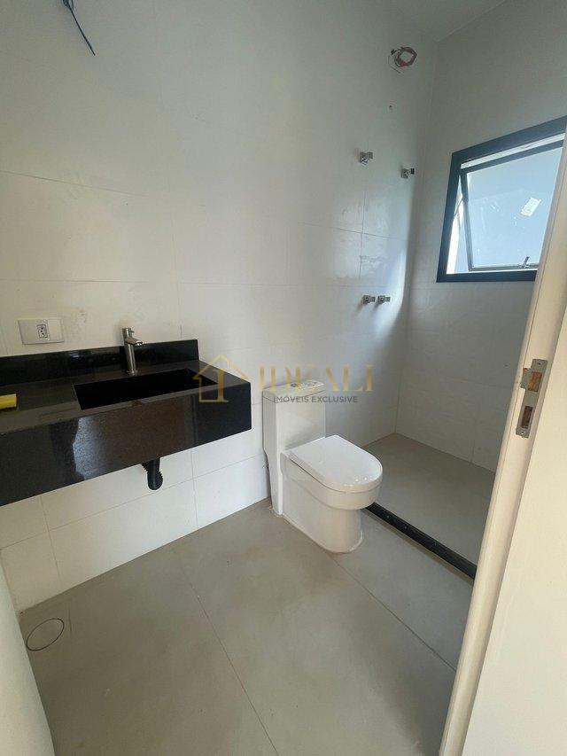 BELA CASA NO CONDOMINIO TERRAS DE ATIBAIA 1 - Atibaia - 