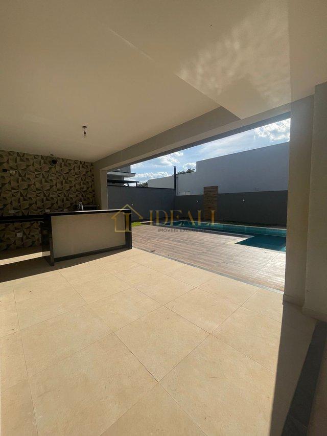 BELA CASA NO CONDOMINIO TERRAS DE ATIBAIA 1 - Atibaia - 
