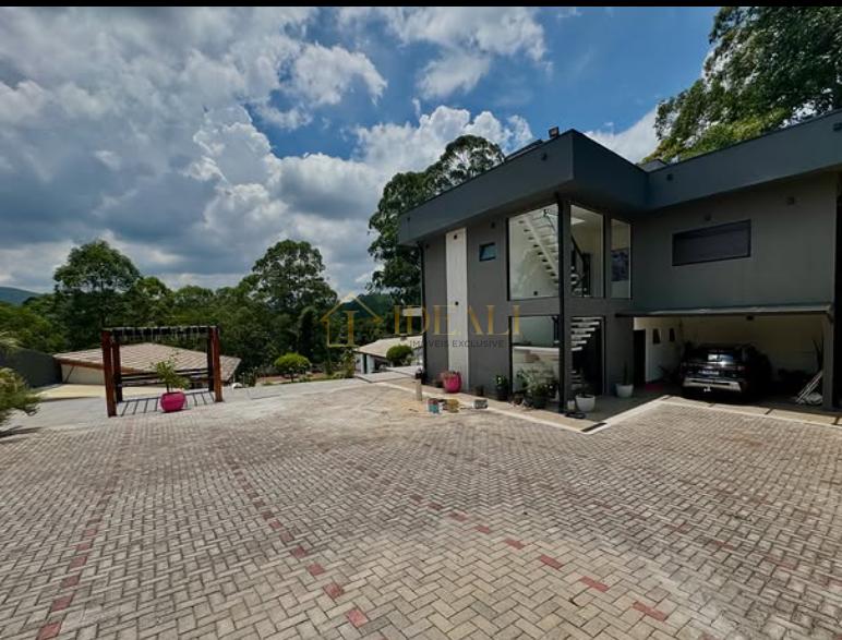 IMÓVEL DE ALTO PADRÃO EM CONDOMÍNIO FECHADO POR APENAS R$ 2.500.000.00 MAIRIPORÃ-SP - Mairiporã - 