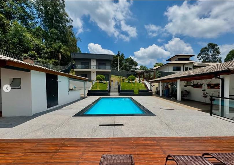 IMÓVEL DE ALTO PADRÃO EM CONDOMÍNIO FECHADO POR APENAS R$ 2.500.000.00 MAIRIPORÃ-SP - Mairiporã - 