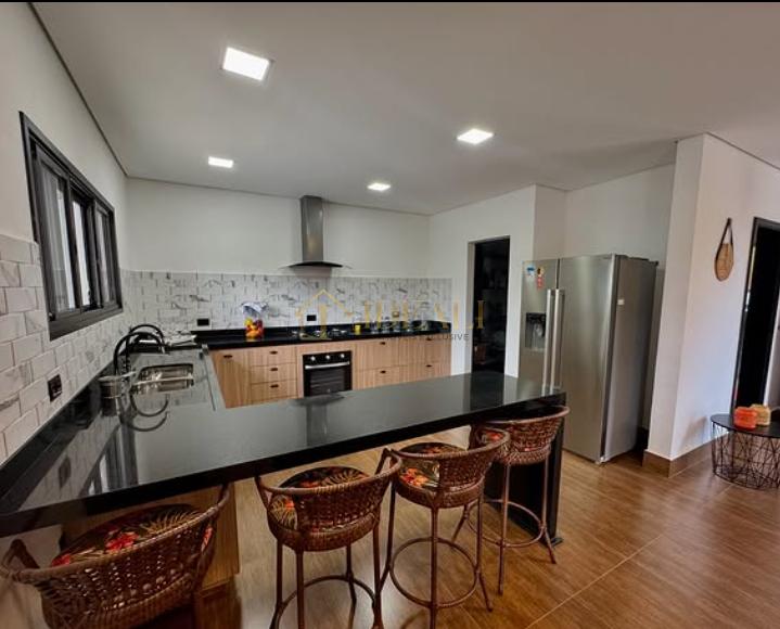 IMÓVEL DE ALTO PADRÃO EM CONDOMÍNIO FECHADO POR APENAS R$ 2.500.000.00 MAIRIPORÃ-SP - Mairiporã - 