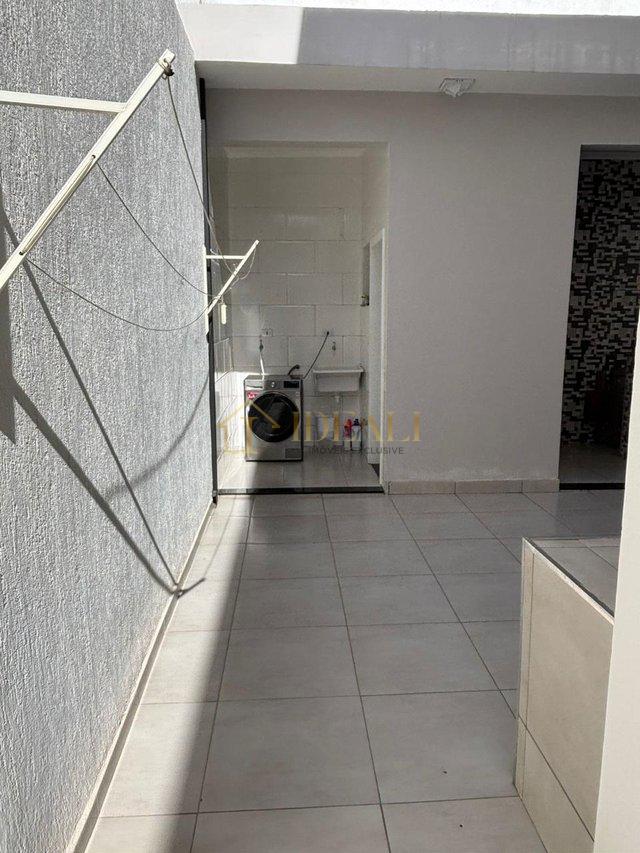 LOCAÇÃO EM CONDOMINIO FECHADO DE FRANCO DA ROCHA - Franco da Rocha - 