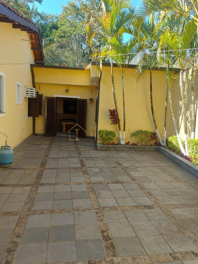CASA EM CONDOMINIO FECHADO DE MAIRIPORA COM ACESSO A REPRESA - Mairiporã - 