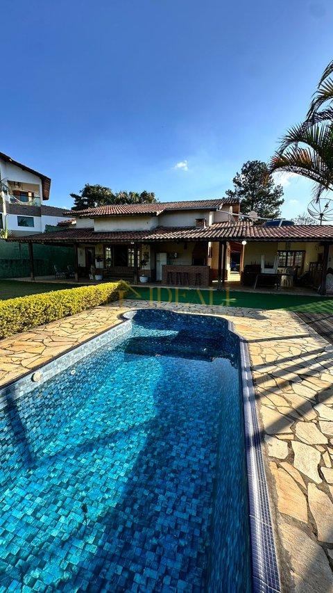 CASA EM CONDOMINIO FECHADO DE MAIRIPORA ACEITA FINANCIAMENTO  ALAMEDA IMPERATRIZ LEOPOLDINA Mairiporã - 