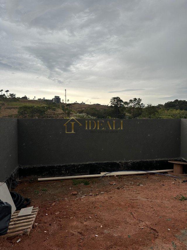 LINDA CASA NO LOTEAMENTO BELLA ATIBAIA - Atibaia - 