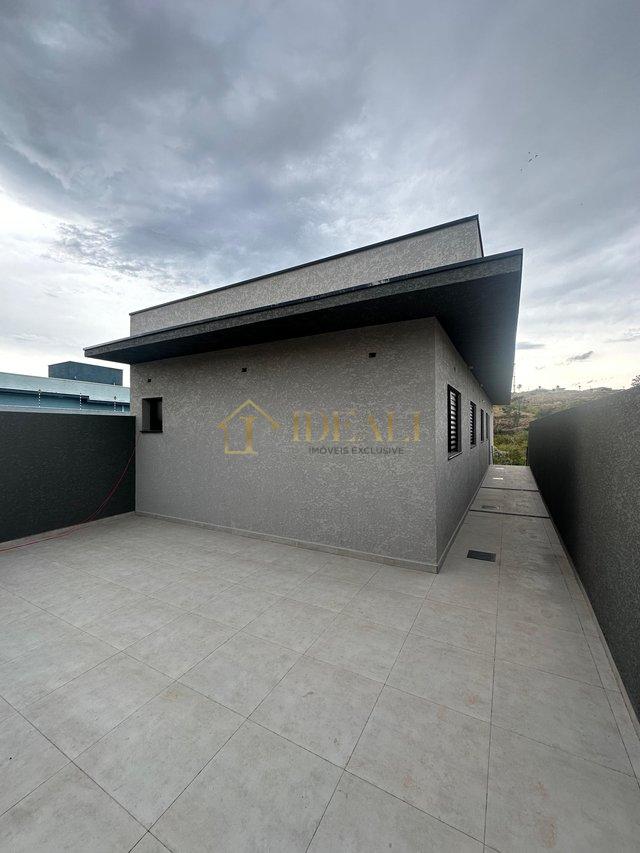 LINDA CASA NO LOTEAMENTO BELLA ATIBAIA - Atibaia - 
