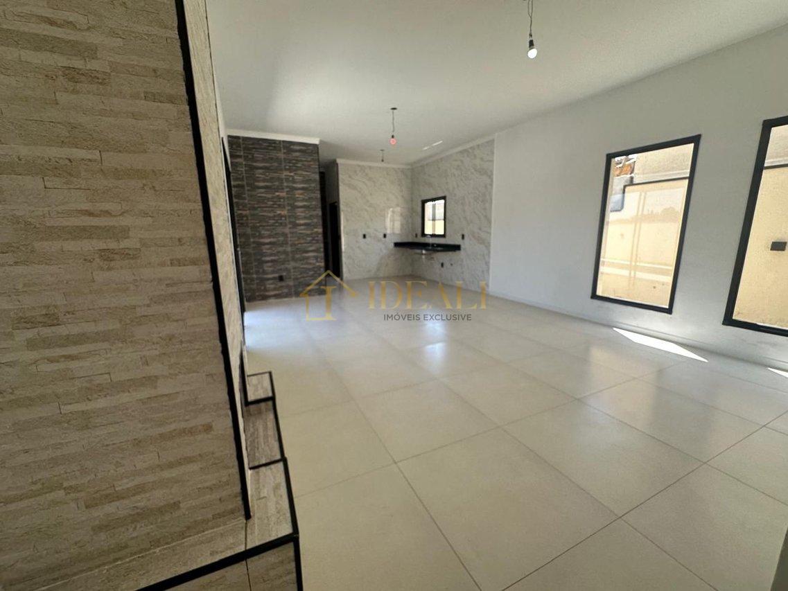 LINDA CASA EM ATIBAIA PRONTISSIMA PRA MORAR - Atibaia - 