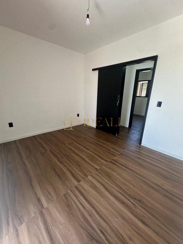 LINDA CASA EM ATIBAIA PRONTISSIMA PRA MORAR - Atibaia - 