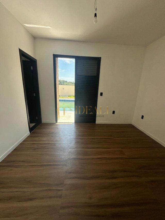 LINDA CASA EM ATIBAIA PRONTISSIMA PRA MORAR - Atibaia - 