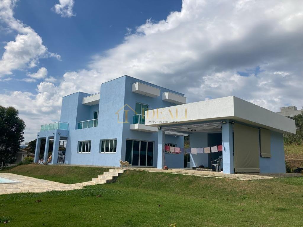 Imóvel em condomínio fechado por apenas 1.750.000,00 aceita financiamento Mairiporã-SP  Mairiporã - 
