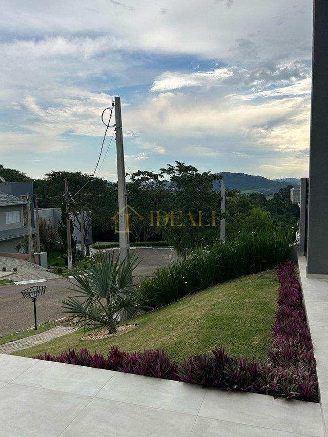 Casa térrea em condomínio de alto padrão Terras de Atibaia  Atibaia - 