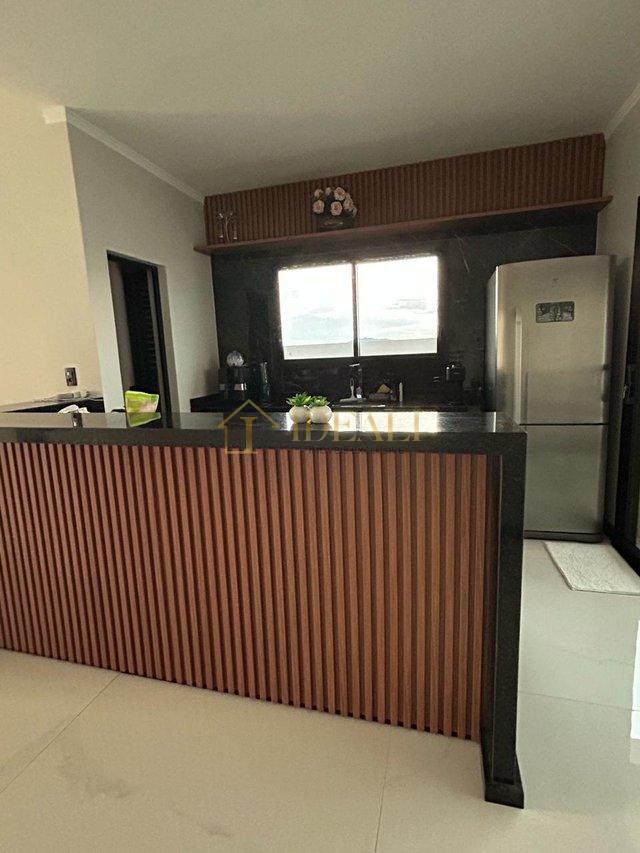Casa térrea em condomínio de alto padrão Terras de Atibaia  Atibaia - 