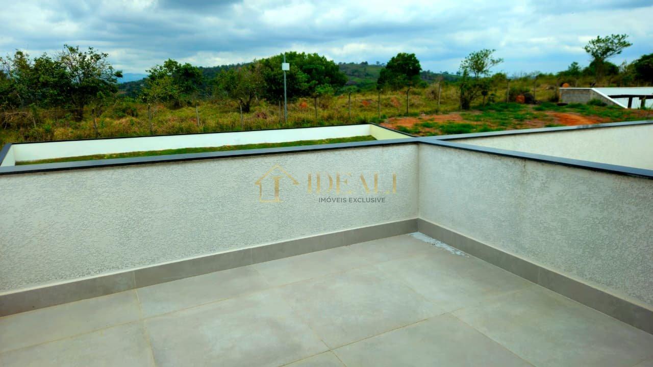 Casa de alto padrão em condomínio shambala 3 com 4 suítes, piscina com hidro  Atibaia - 