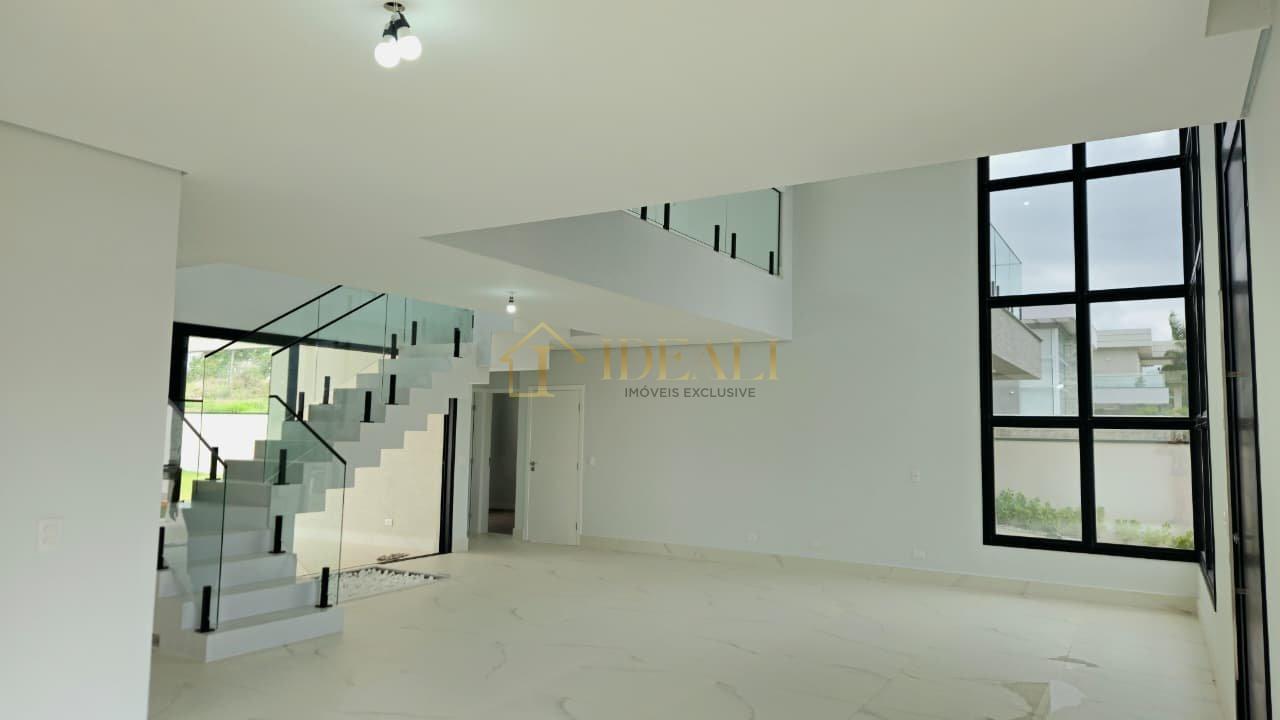 Casa de alto padrão em condomínio shambala 3 com 4 suítes, piscina com hidro  Atibaia - 