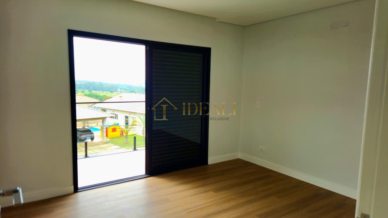 Casa de alto padrão em condomínio shambala 3 com 4 suítes, piscina com hidro  Atibaia - 