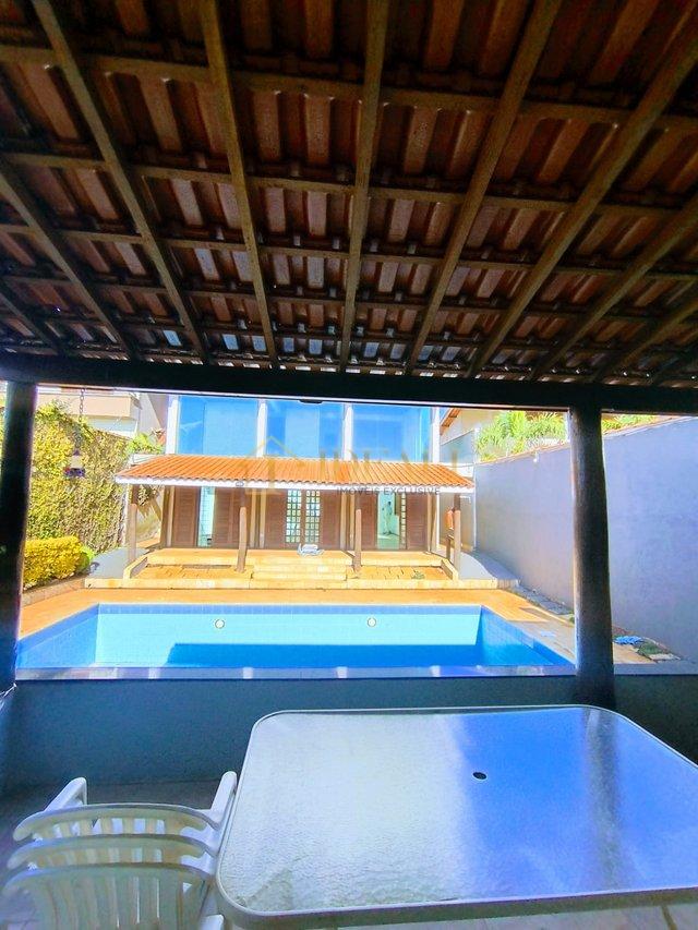 Linda casa Jd. Paulista, ampla, vista maravilhosa, bairro nobre, estuda permuta até 50%  Atibaia - 