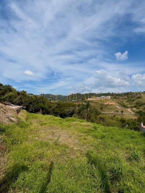 Terreno Condomínio fechado encontro das águas 1.700m²  Nazaré Paulista - 