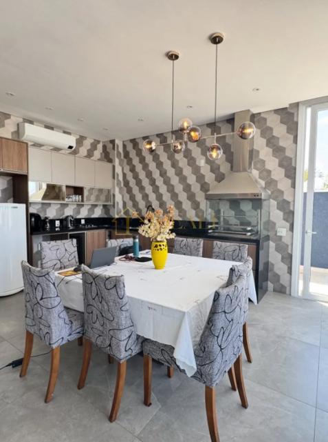 Exclusiva Residência Mobiliada em Condomínio de Alto Padrão  Atibaia - 