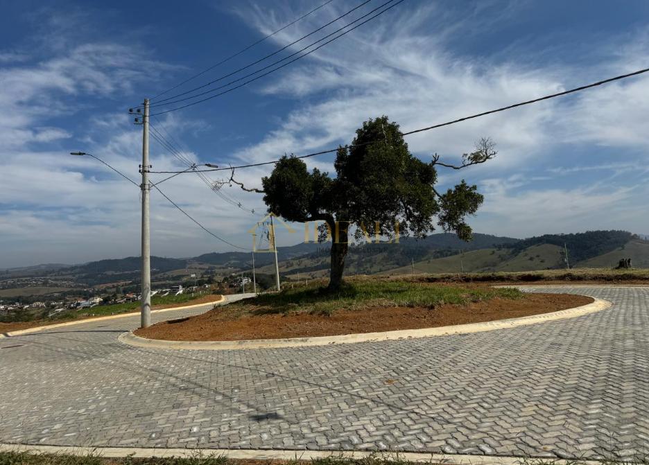 Terreno em terra preta 360m² em condomínio fechado Lote 07 quadra C  Mairiporã - 