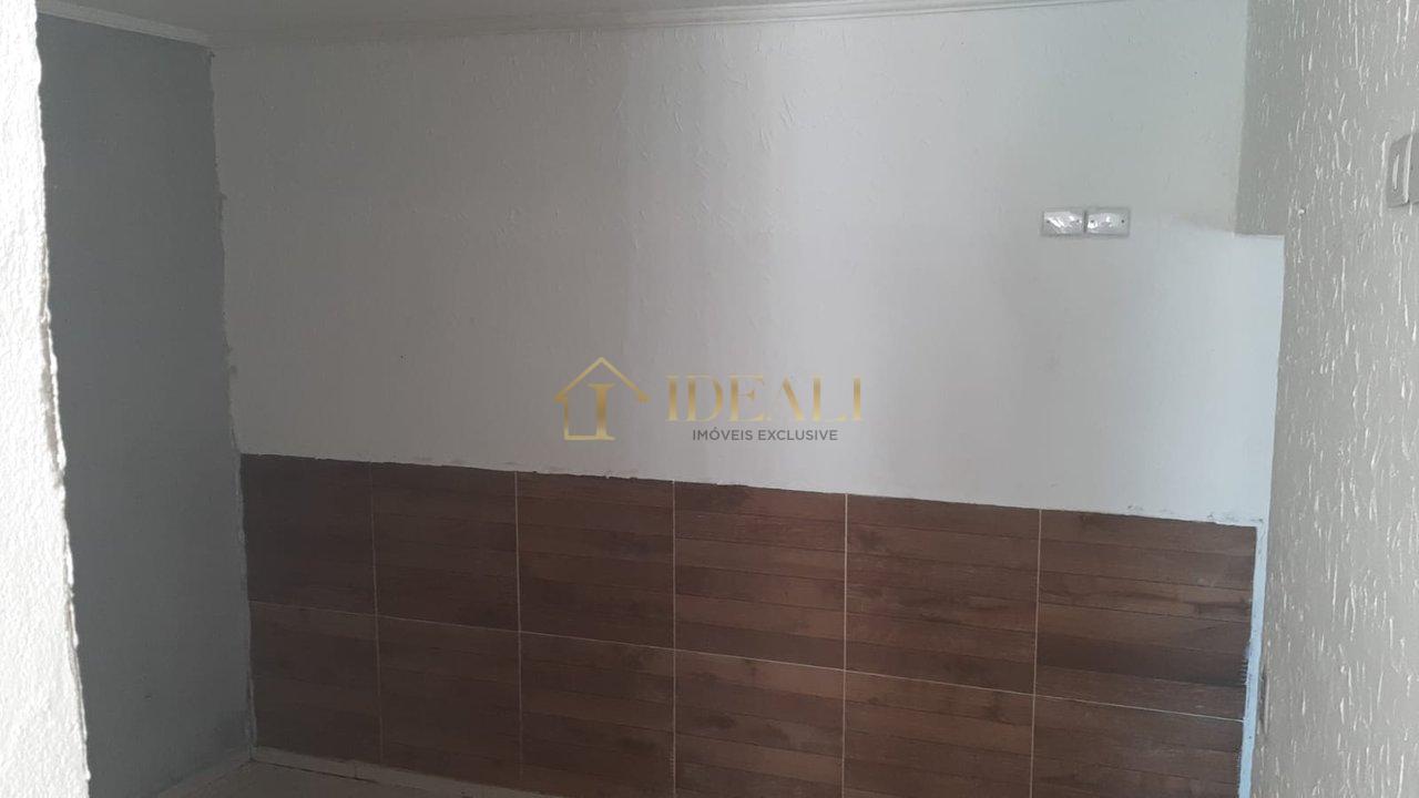 Casa para investidores à venda, com 3 kitinetes já alugadas  Atibaia - 