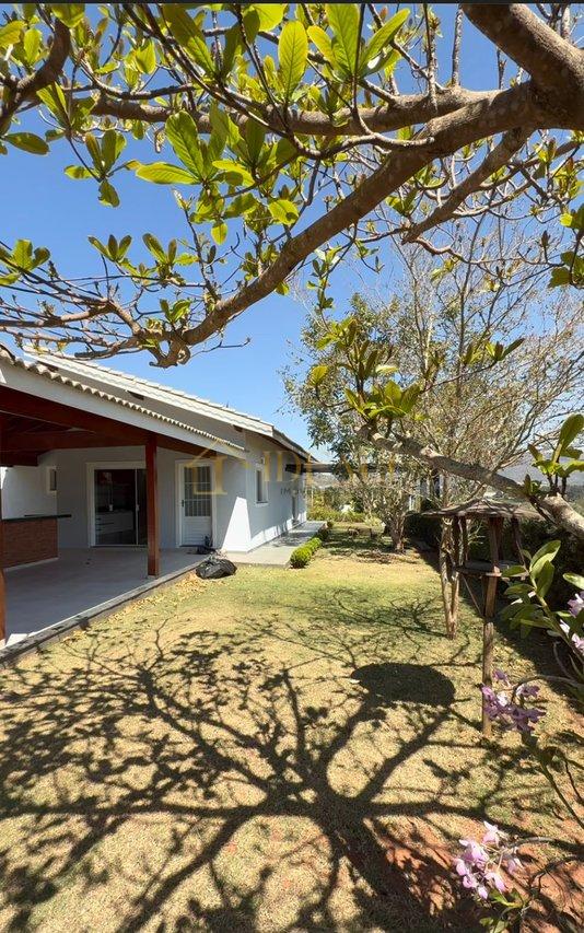 Linda casa térrea, com 3 suítes, no Condomínio Fechado Serra da Estrela  Atibaia - 