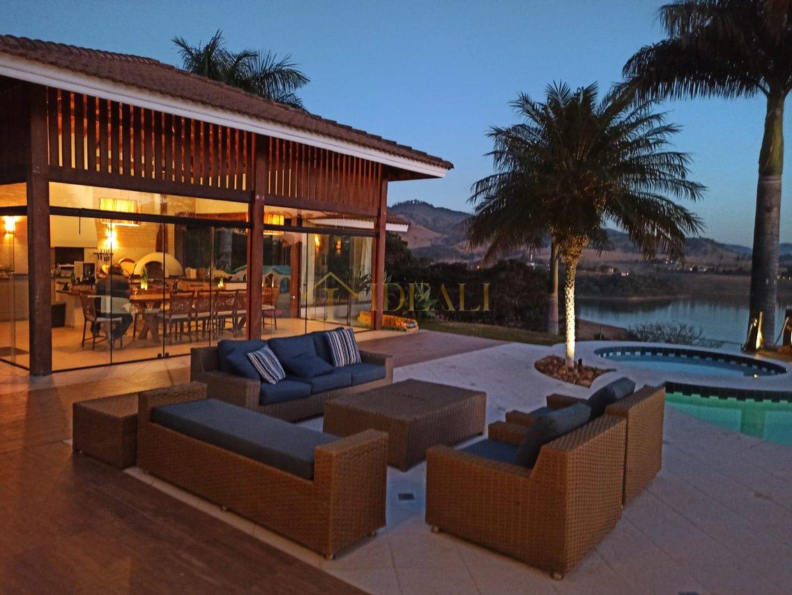 MARAVILHOSA CHÁCARA MOBILIADA, PÉ NA ÁGUA NA REPRESA  JOANOPOLIS - 