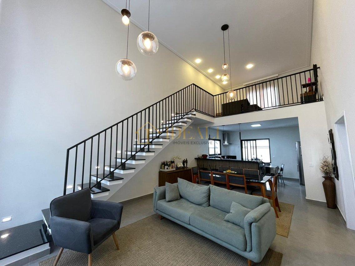 Casa no Condomínio Terras de Atibaia com 3 suítes e piscina  Atibaia - 