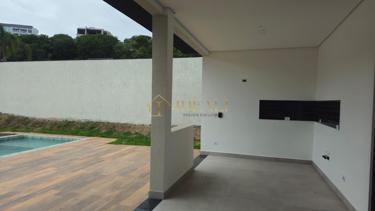 Casa de Alto Padrão no Condomínio Shamballa III – Atibaia  Preço: R$ 1.750.000  Atibaia - 