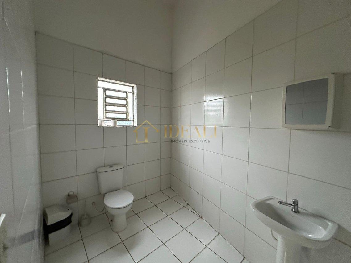 Galpão Amplo com 3.500 m² — Estrutura versátil para operações de alto desempenh  - - 