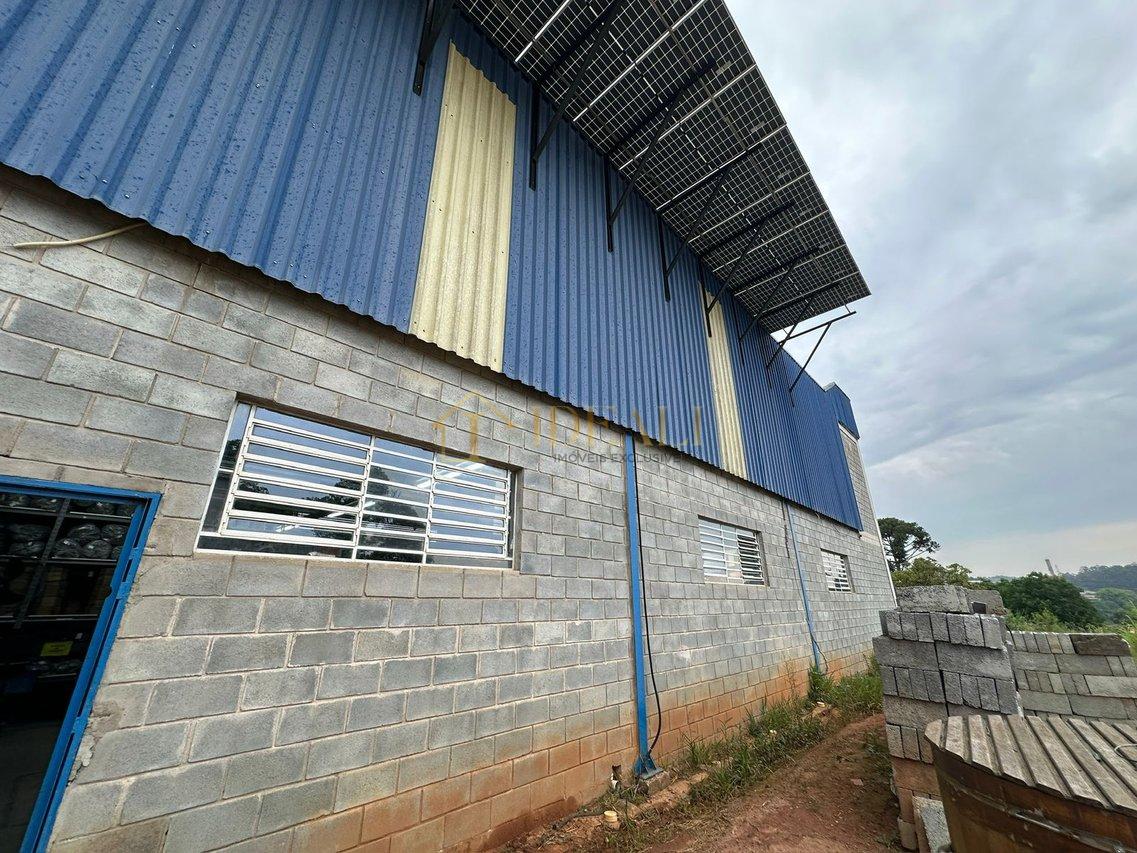 Galpão Amplo com 3.500 m² — Estrutura versátil para operações de alto desempenh  - - 