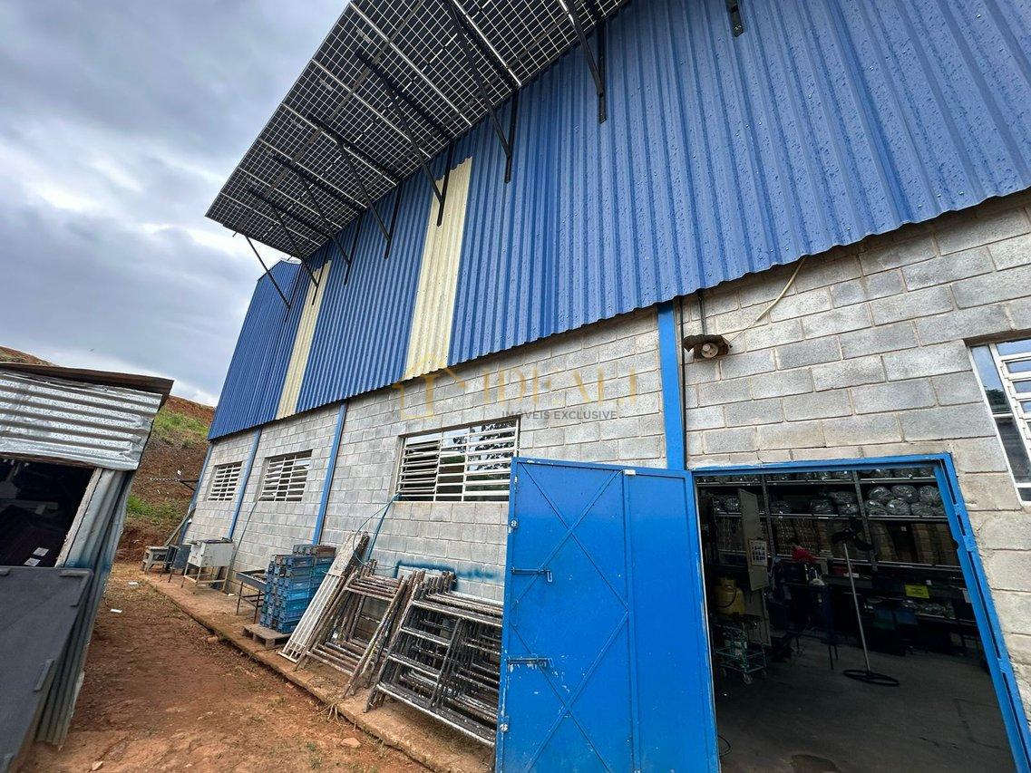 Galpão Amplo com 3.500 m² — Estrutura versátil para operações de alto desempenh  - - 