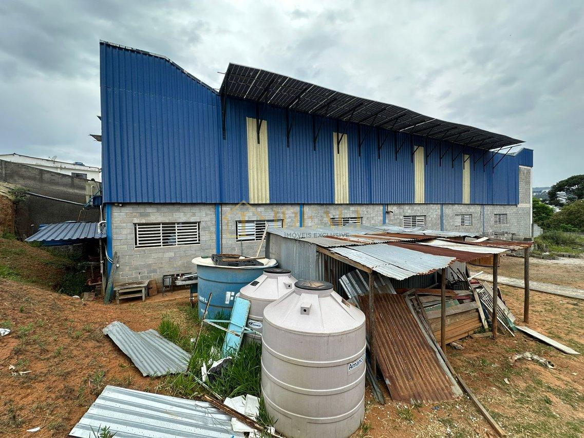 Galpão Amplo com 3.500 m² — Estrutura versátil para operações de alto desempenh  - - 