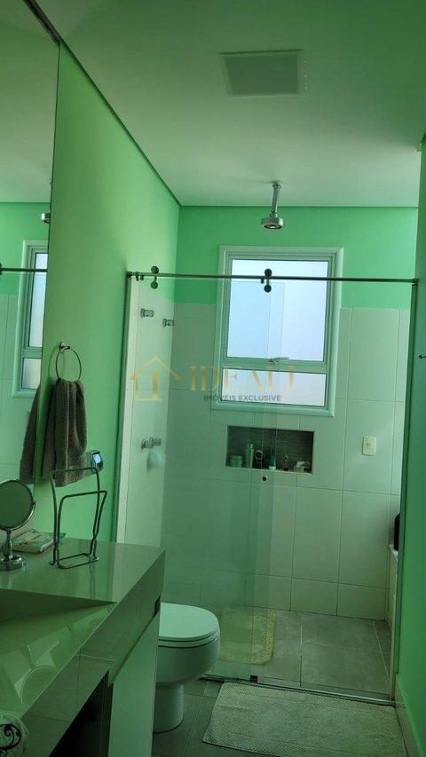 Maravilhoso sobrado de alto padrão, em condomínio fechado próx. da Av. Santana e da Lucas  Atibaia - 