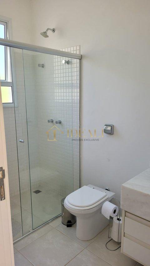 Maravilhoso sobrado de alto padrão, em condomínio fechado próx. da Av. Santana e da Lucas  Atibaia - 