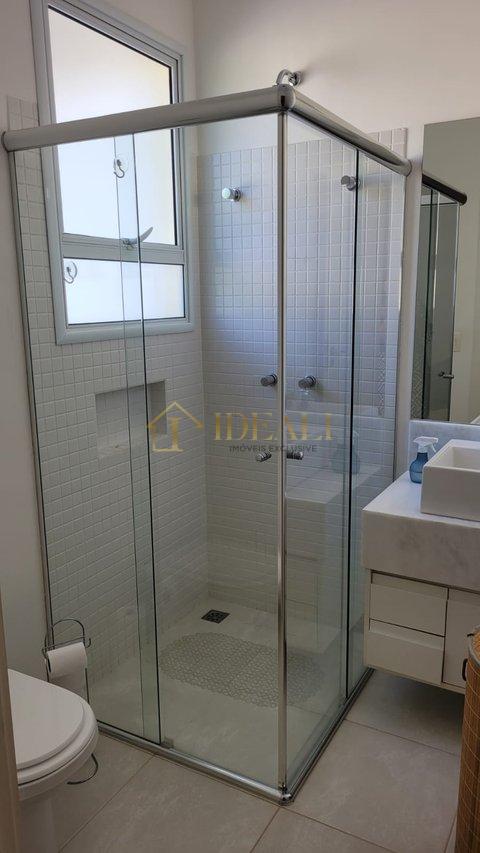 Maravilhoso sobrado de alto padrão, em condomínio fechado próx. da Av. Santana e da Lucas  Atibaia - 