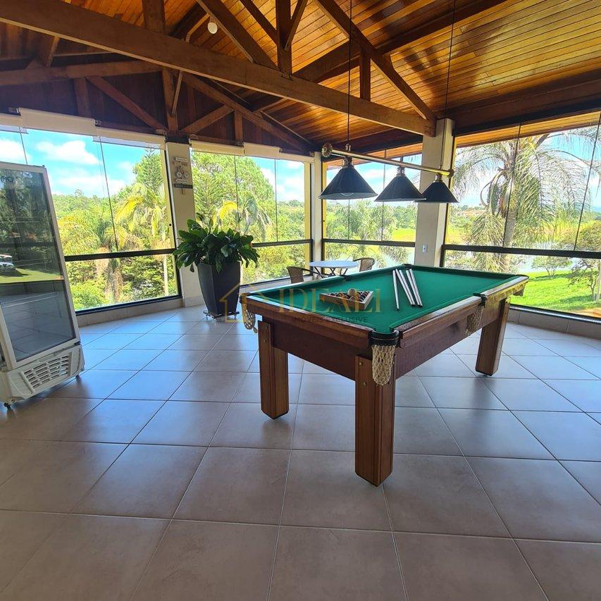 Imóvel de veraneio com estrutura para lazer, moradia e hóspedes  Piracaia - 