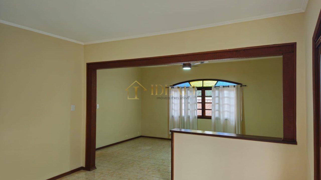 Casa térrea em Atibaia com 3 dormitórios  Atibaia - 