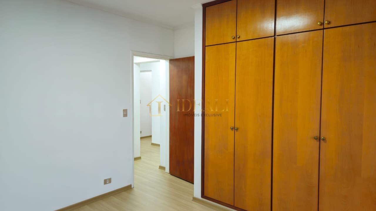 Apartamento amplo em Atibaia com 4 dormitórios  Atibaia - 
