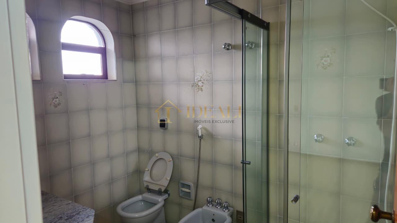 Apartamento amplo em Atibaia com 4 dormitórios  Atibaia - 