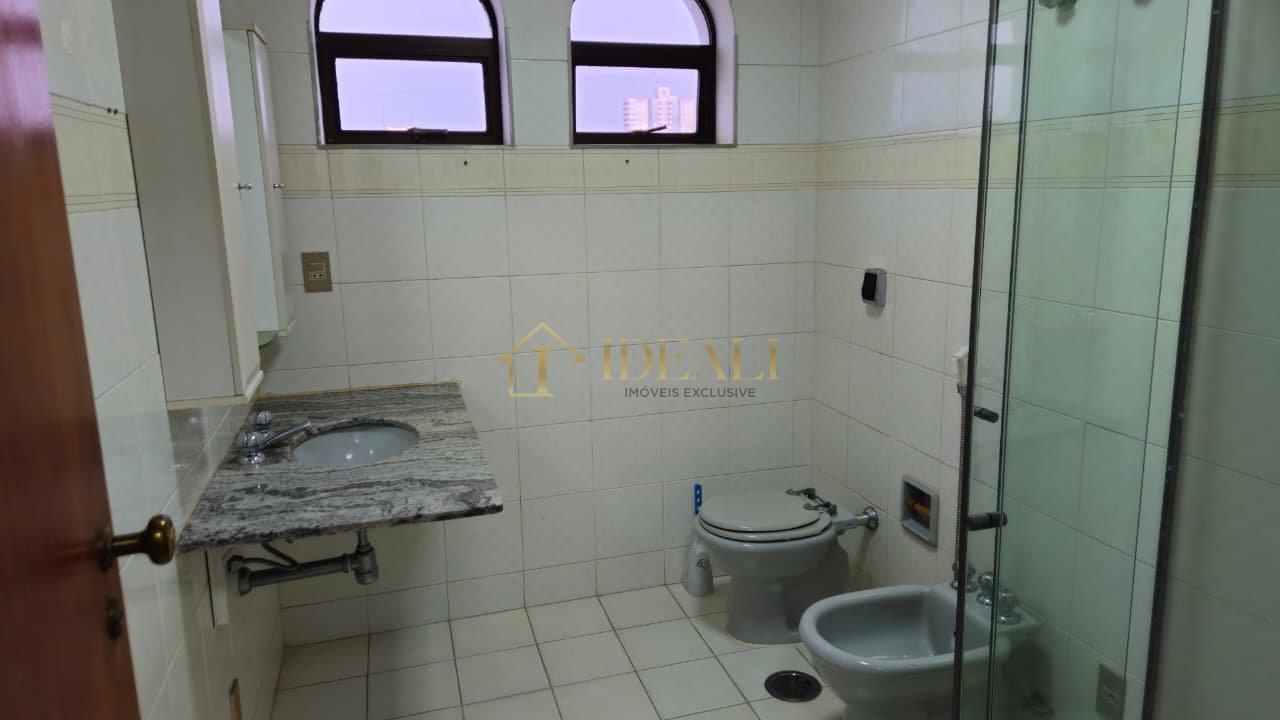 Apartamento amplo em Atibaia com 4 dormitórios  Atibaia - 