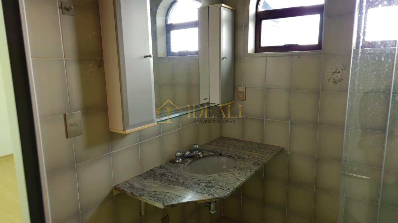 Apartamento amplo em Atibaia com 4 dormitórios  Atibaia - 