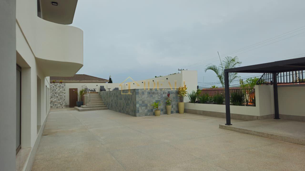 Apartamento amplo em Atibaia com 4 dormitórios  Atibaia - 