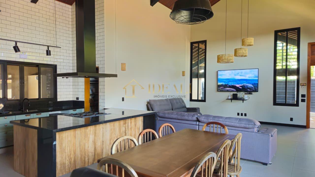 Casa de alto padrão em Atibaia - centro com 3 suítes  Atibaia - 